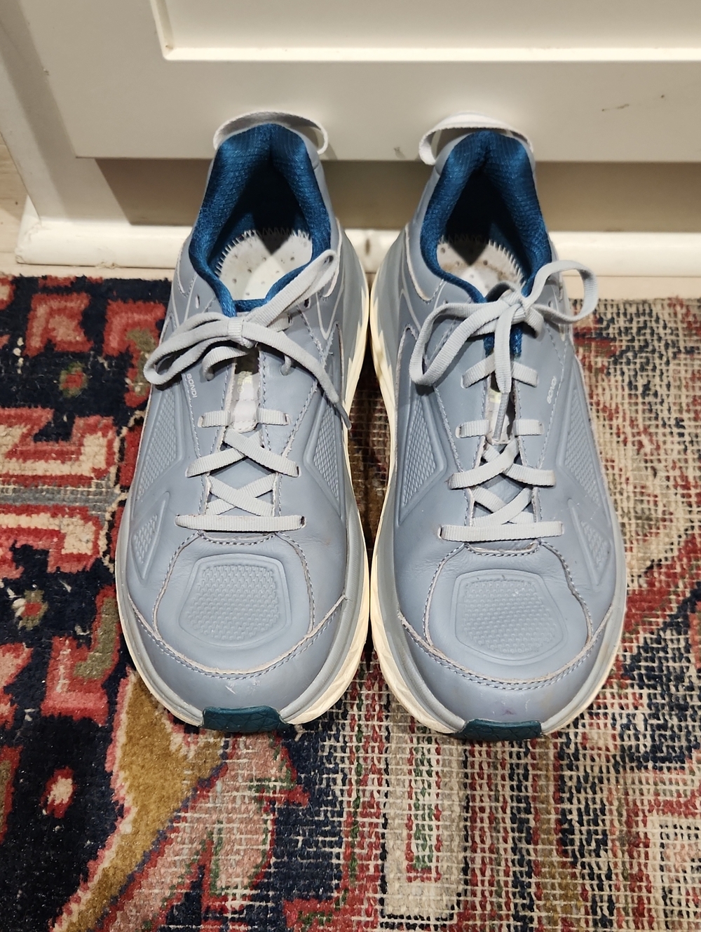 Hoka Bondi Women's Leather Athletic Trainers (Wide)
